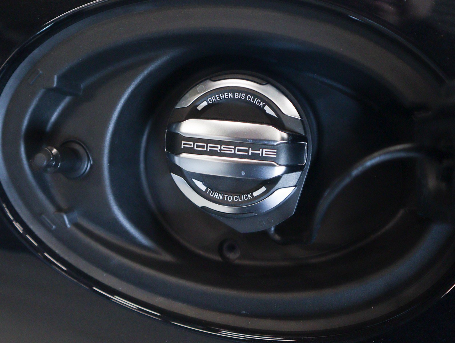 New 2026 Jet Black Metallic Porsche Carrera 4 GTS image 28