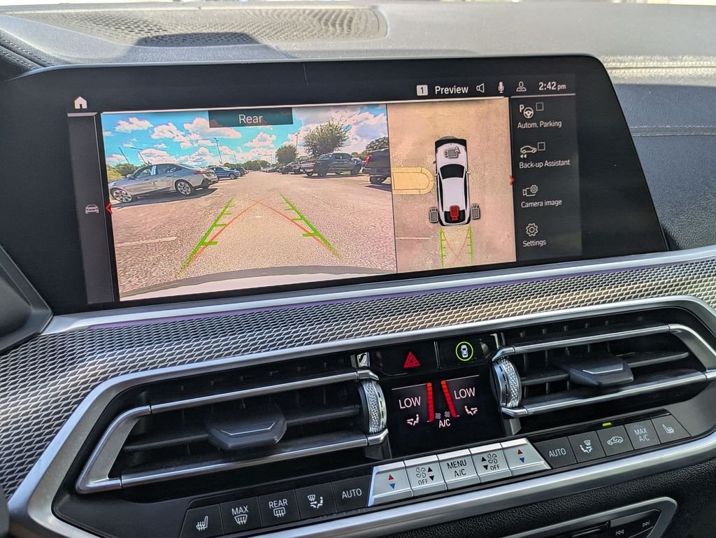 Used 2023 White BMW xDrive40i image 20