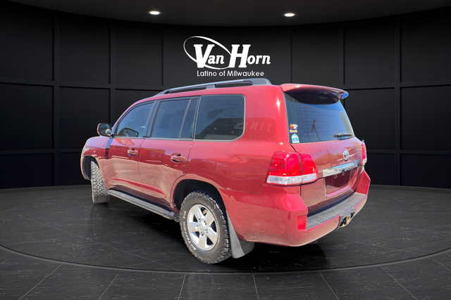 Used 2008 Red Toyota Base image 5