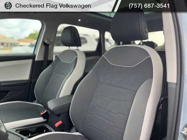 Used 2025 Monument Gray Volkswagen 1.5T SE image 20