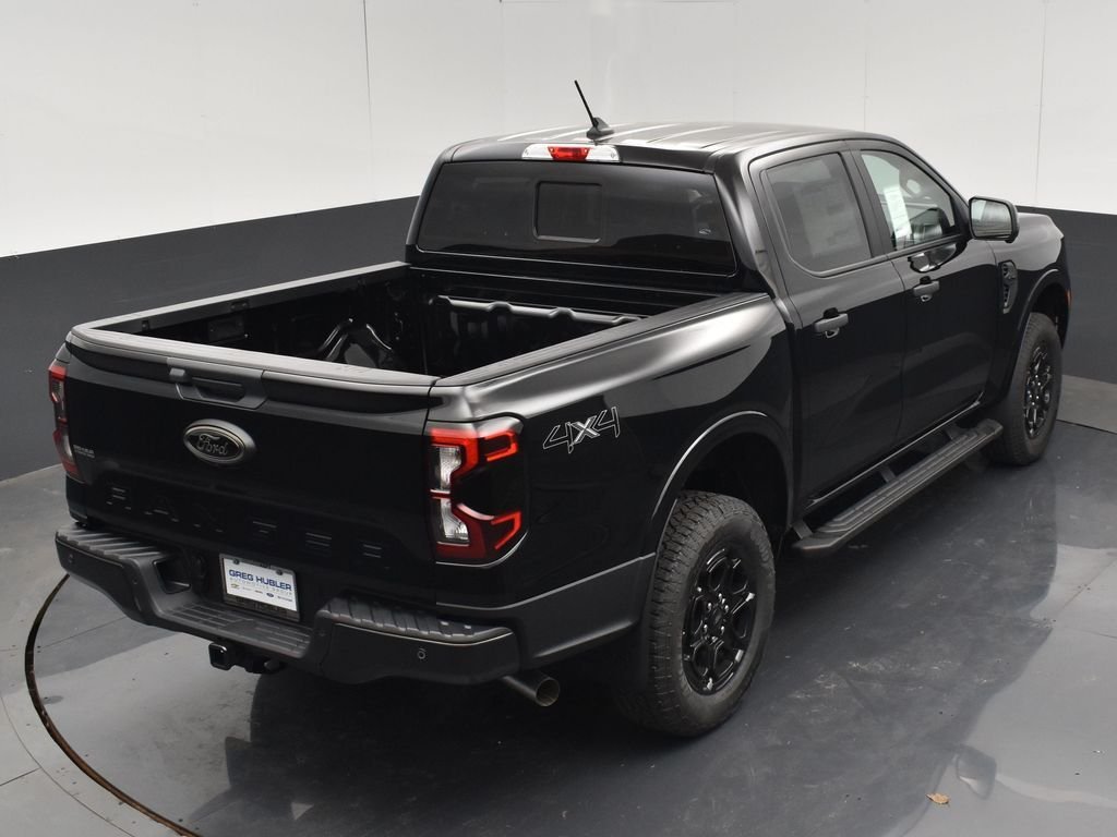 New 2026 Shadow Black Ford XLT image 29