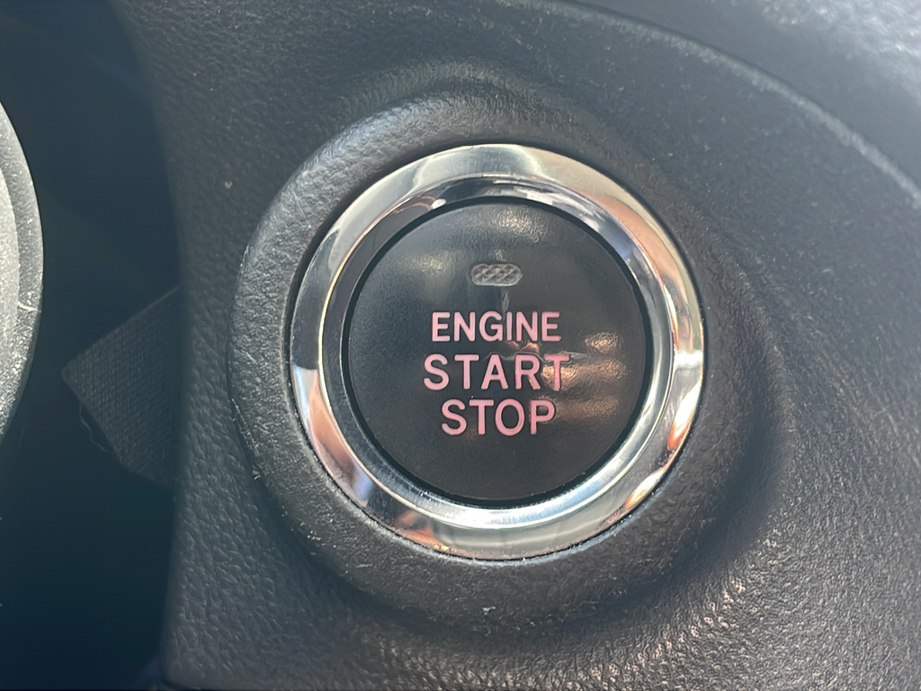 Used 2018 Gray Subaru 2.0i Limited image 28