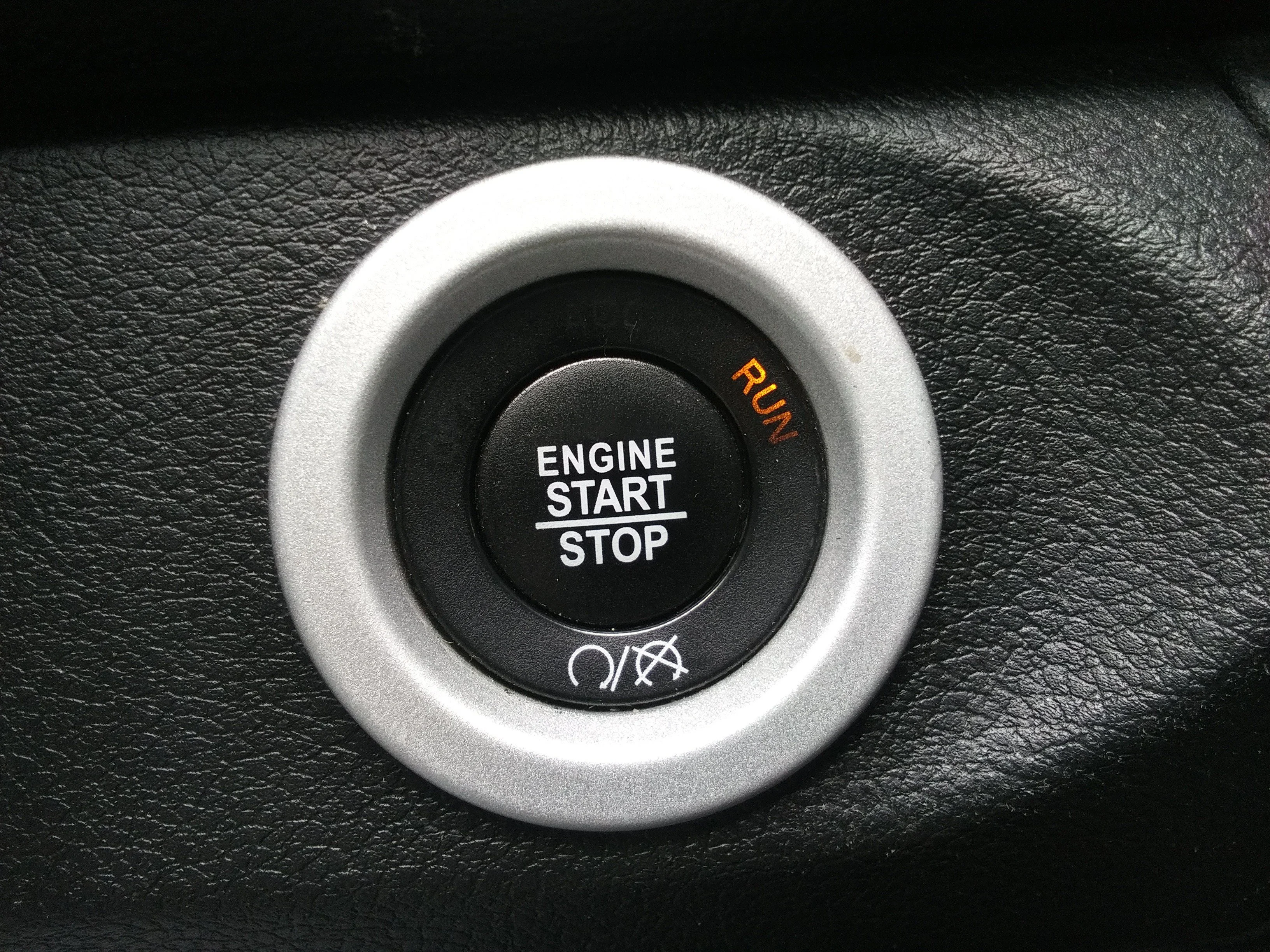 Used 2017 Blue Ram Laramie image 17