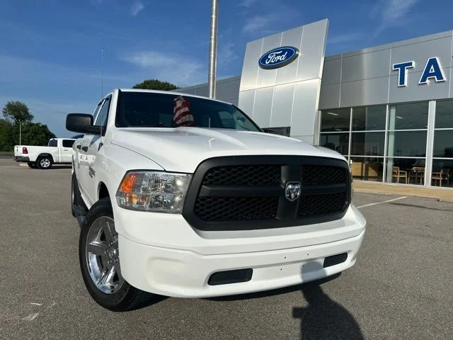 Used 2017 Bright White Clearcoat Ram Tradesman image 5