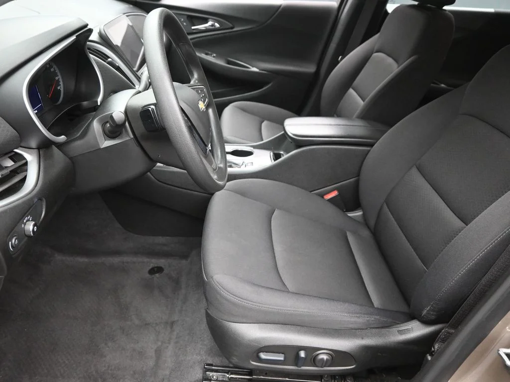 2024 Chevrolet Malibu 1LT - Photo 13
