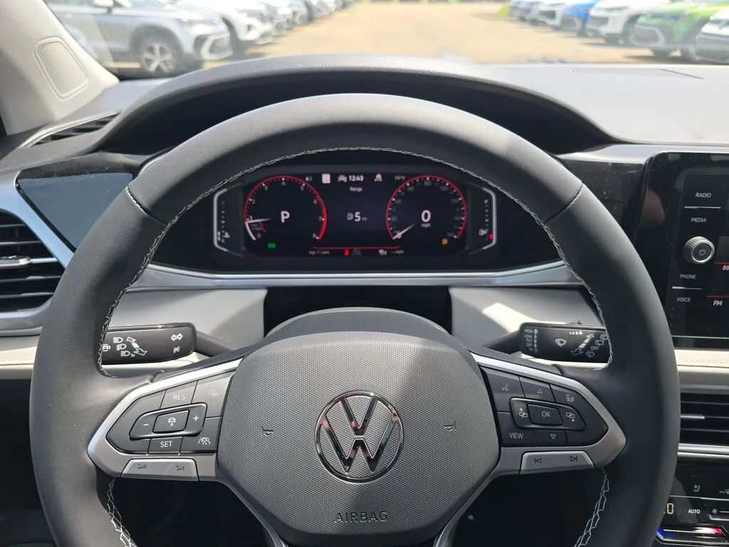 New 2026 Bright Moss Green Metallic Volkswagen 1.5T SEL image 16