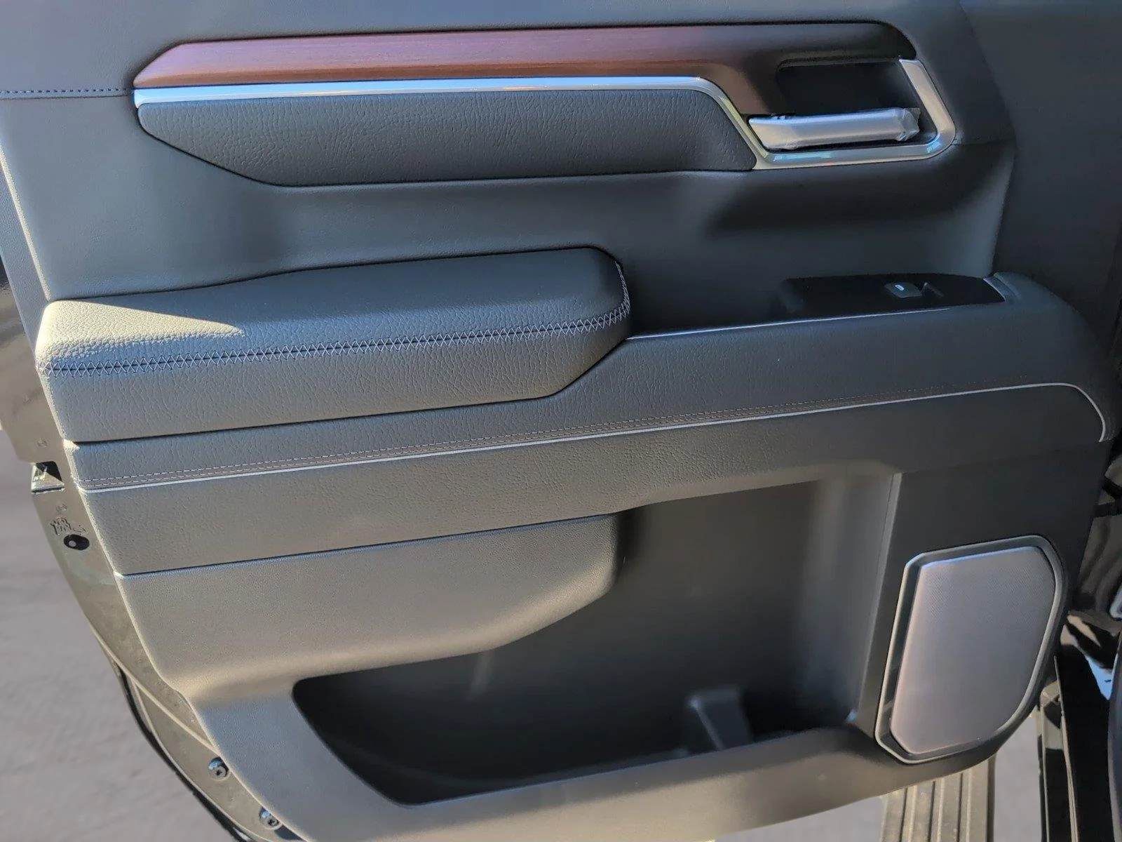 New 2026 Onyx Black GMC Denali image 29