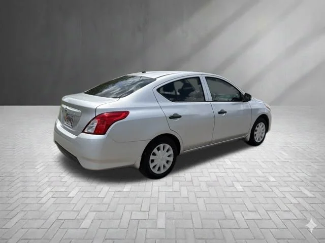 Used 2019 Silver Nissan 1.6 S image 10