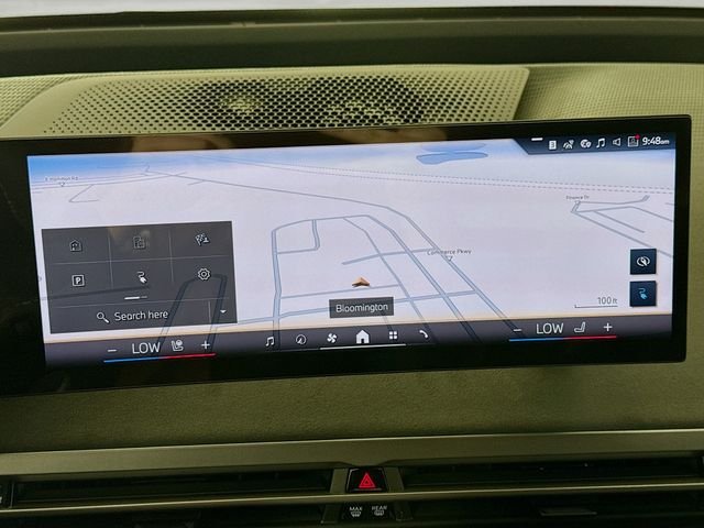 Used 2026 Gray Metallic BMW xDrive60 image 13