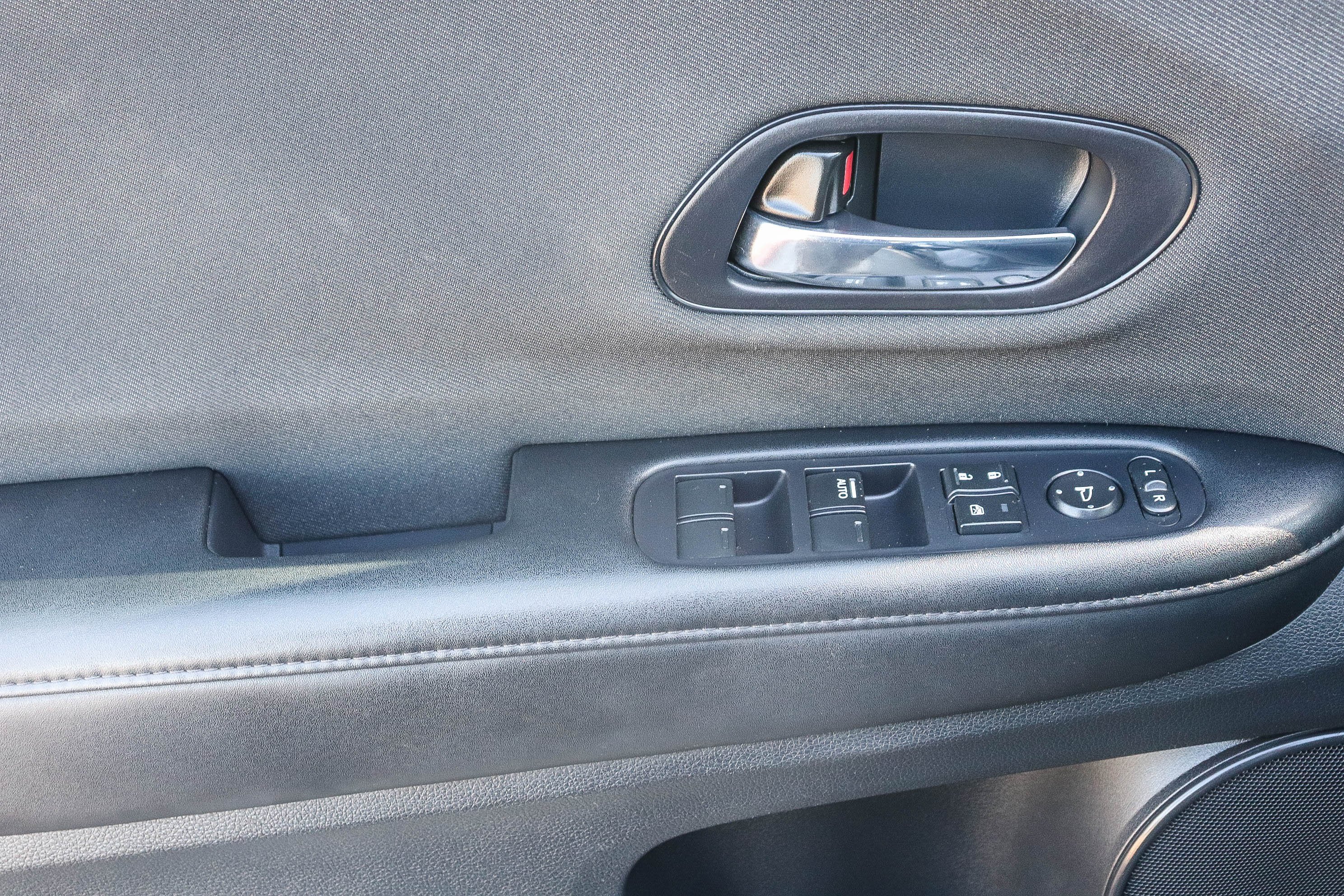 2021 Honda HR-V LX - Photo 24