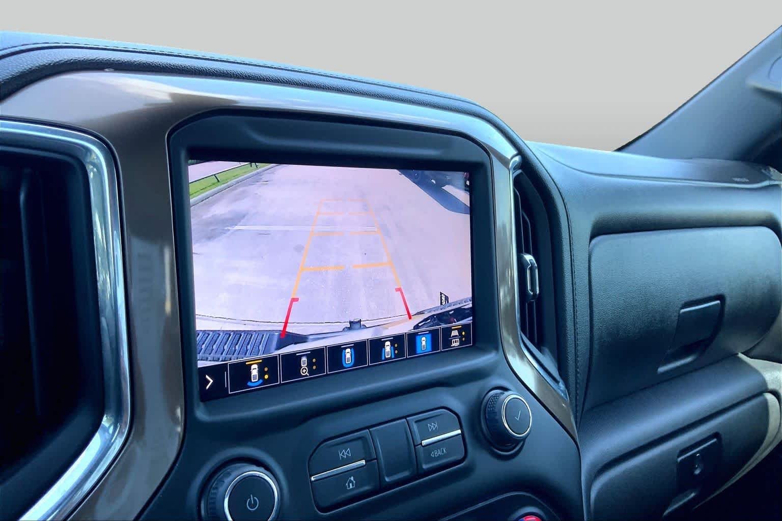 Used 2022 Black Chevrolet High Country image 57