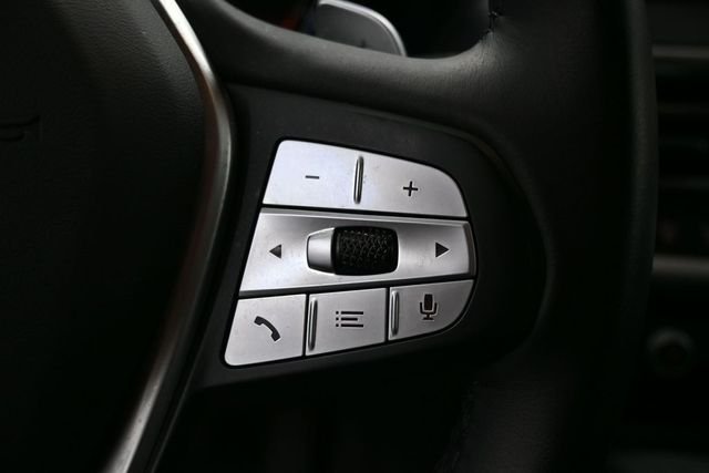 Used 2024 White BMW sDrive30i image 20