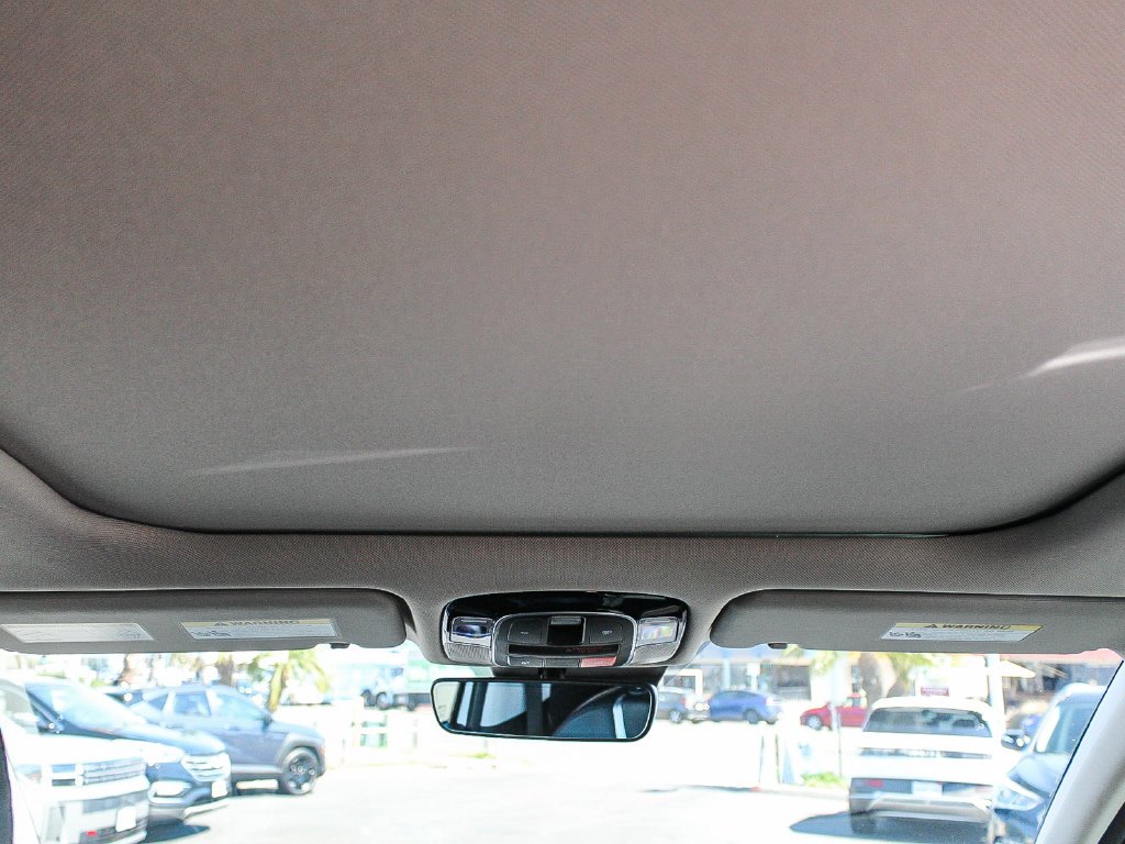 Used 2025 Silver Hyundai Limited image 18