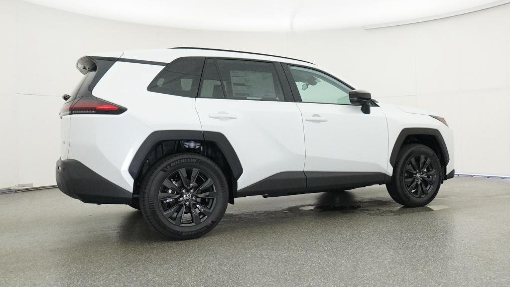 New 2026 Wind Chill Pearl Toyota XLE Premium image 2