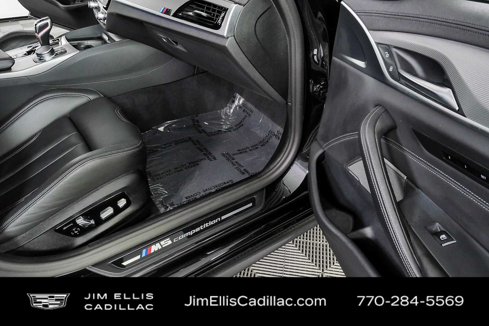 Used 2023 Black Sapphire Metallic BMW  image 24