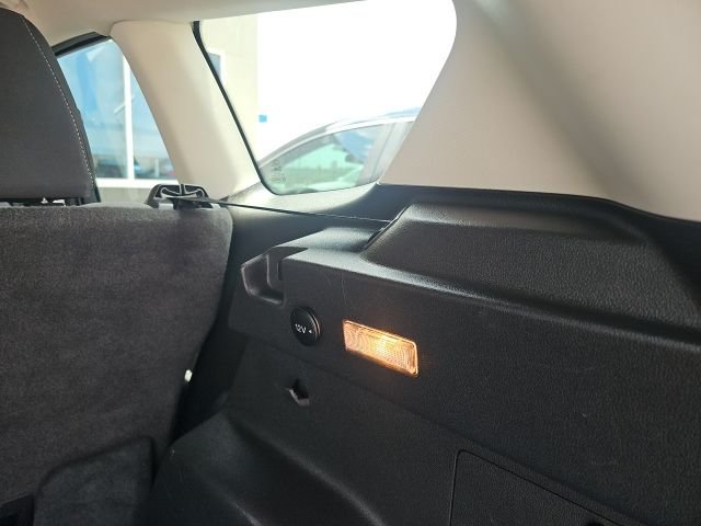 Used 2019 White Ford S image 10