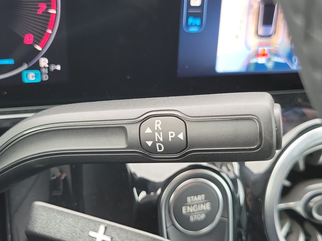 New 2026 Mountain Grey Metallic Mercedes-Benz GLA 250 image 27