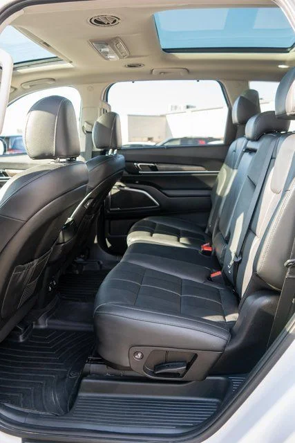 Used 2021 White Kia SX image 13