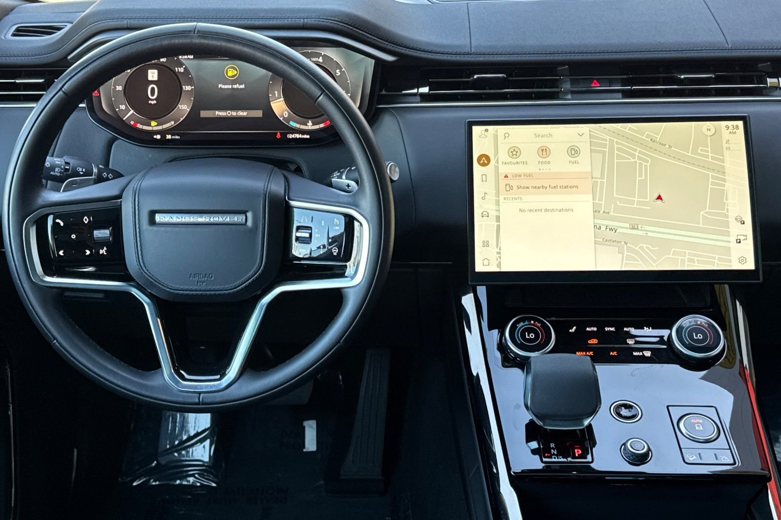 Used 2023 Gray Land Rover SE image 15