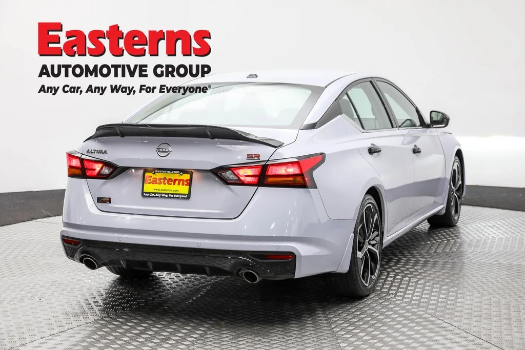 Used 2024 Gray Nissan 2.5 SR image 5