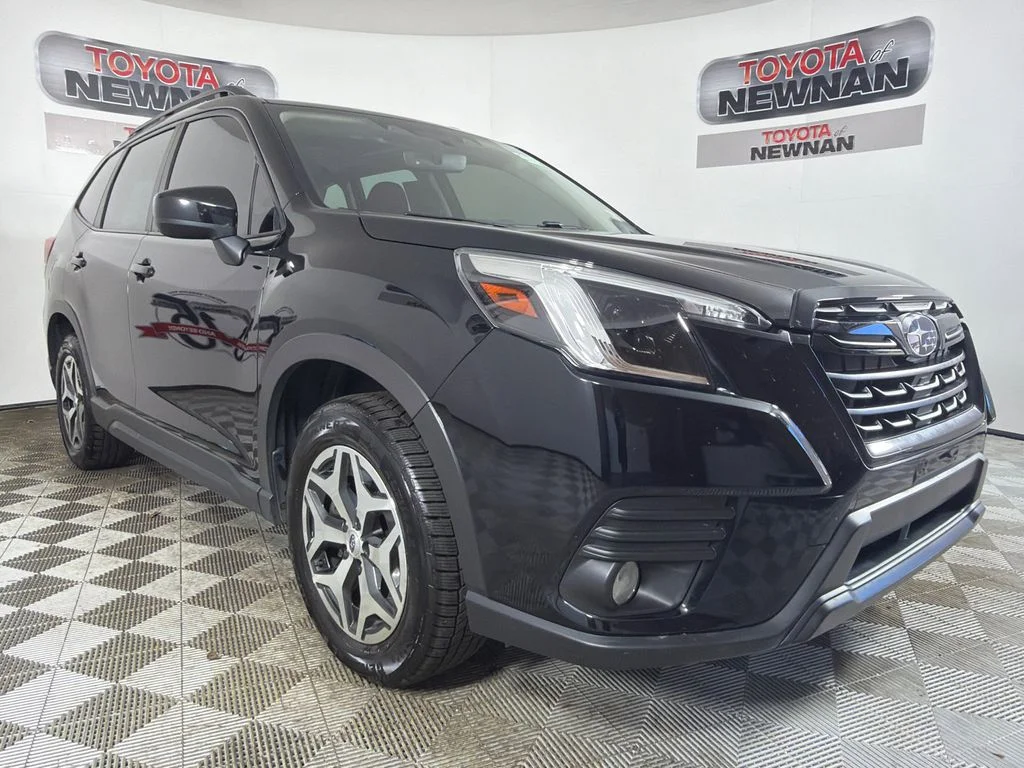 2023 Subaru Forester Premium's photo