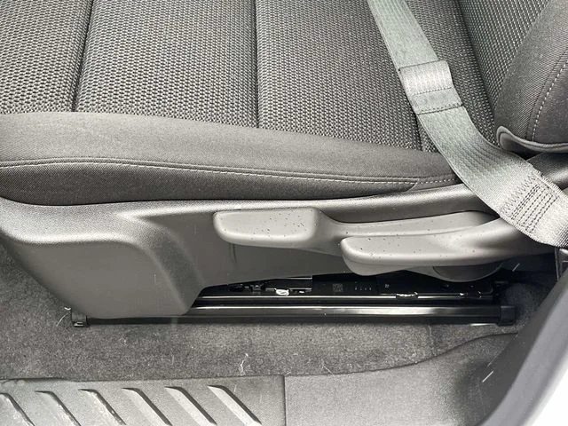 New 2026 White GMC Elevation image 16