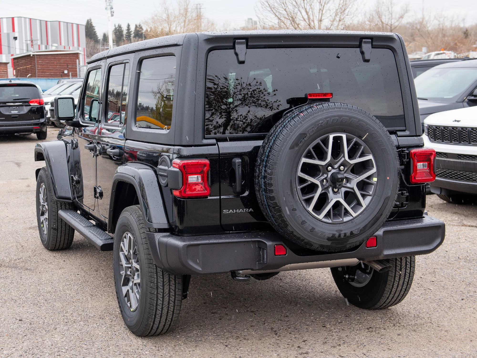 Used 2026 Black Jeep Sahara* 4 Door 4x4, Remote Start, Heated Seats/Wheel image 4