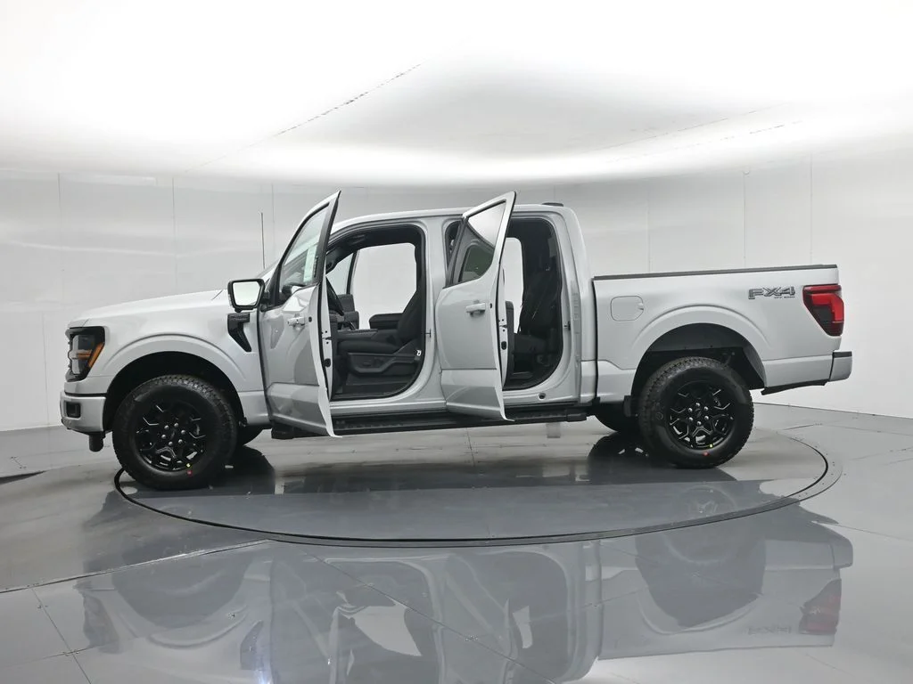 New 2026 Avalanche Ford XLT image 34