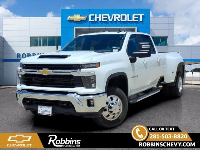 Certified Used 2025 Summit White Chevrolet LT DRW image 1