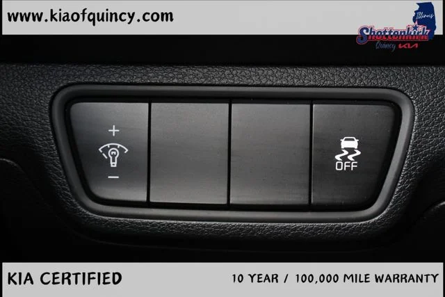 Used 2024 White Kia LXS image 21