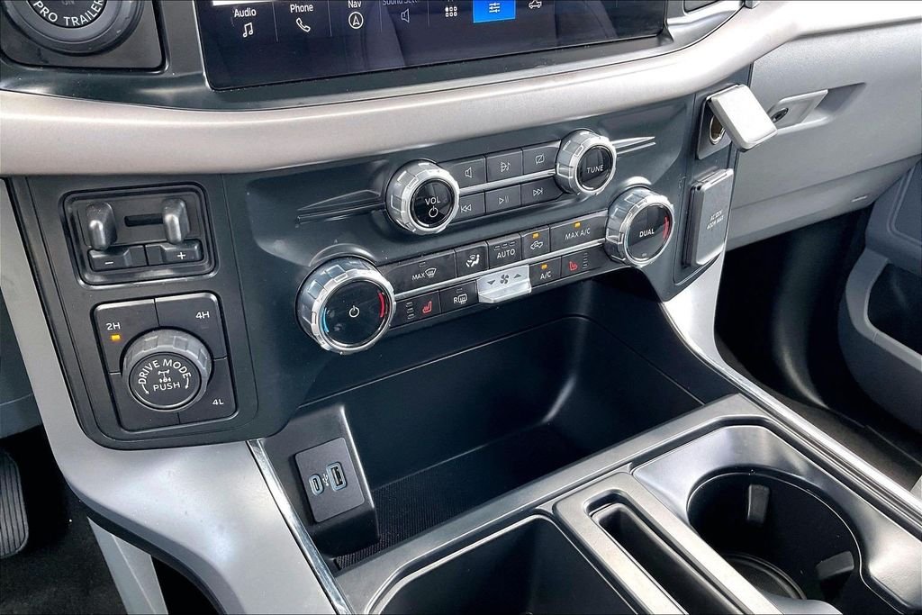 Used 2024 Gray Ford XLT image 25