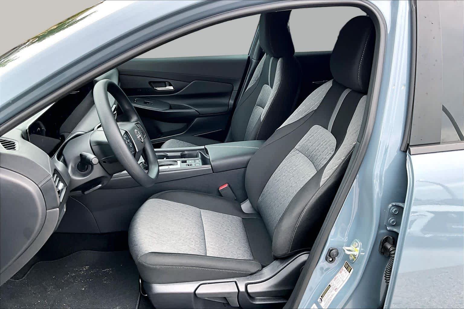 Used 2026 Atlantic Gray Metallic Nissan SV image 8