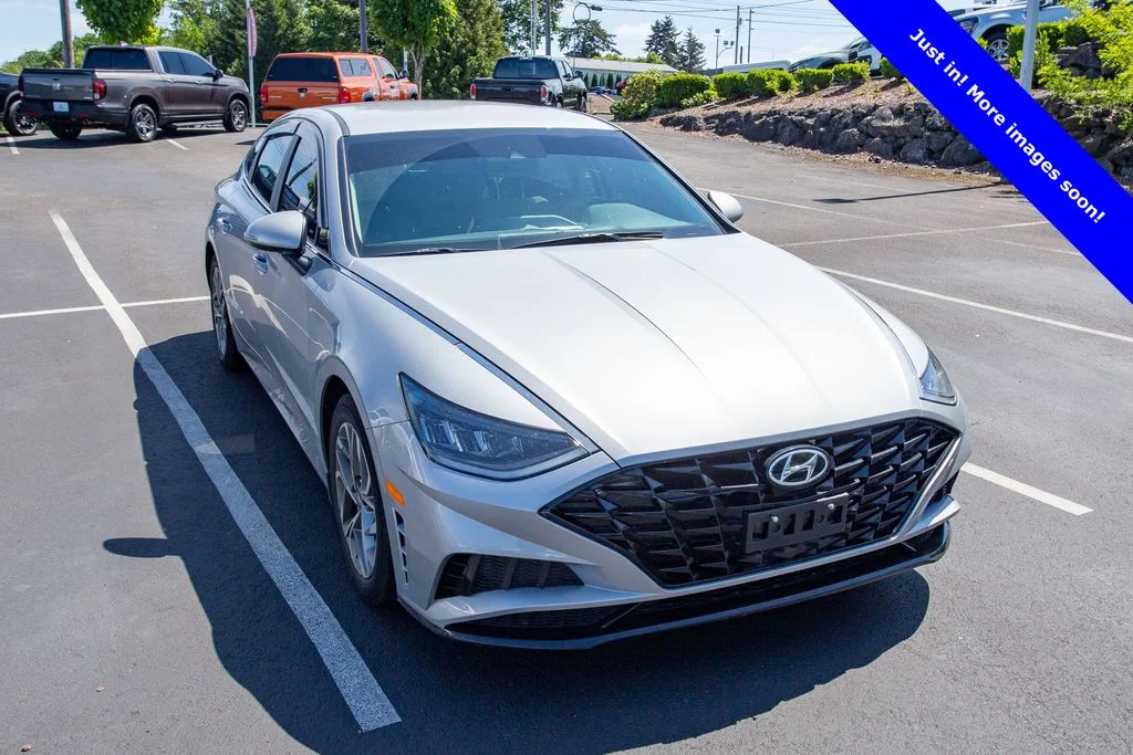 2023 Hyundai Sonata SEL's photo
