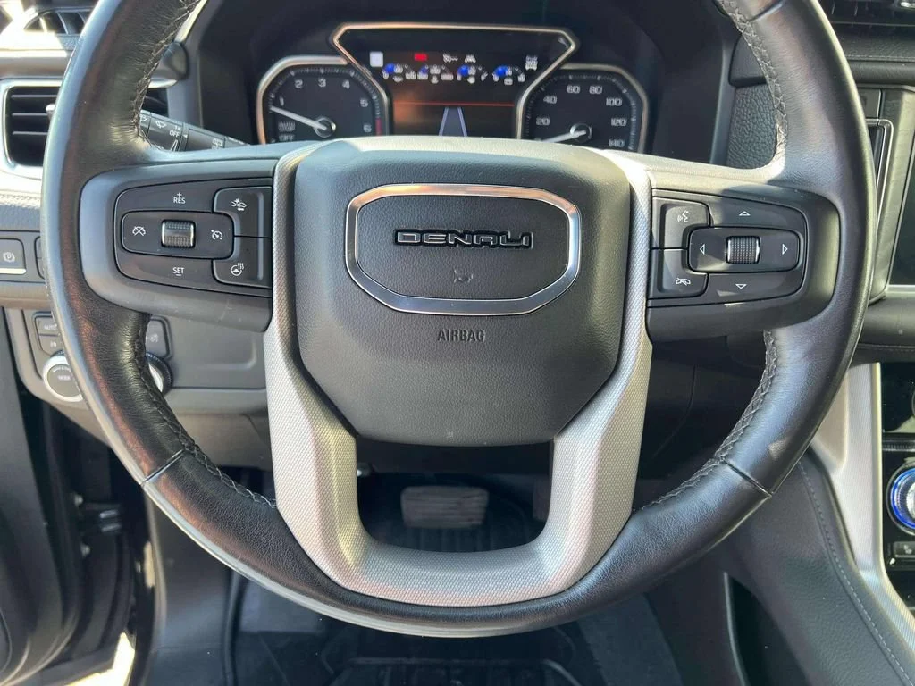 Used 2021 ONYX BLACK GMC Denali image 9