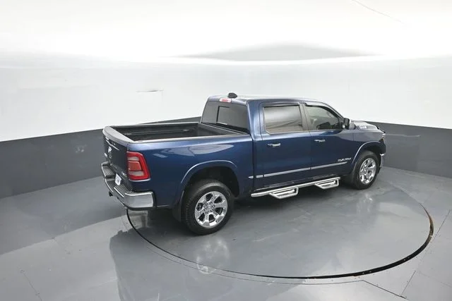 Certified Used 2020 Patriot Blue Pearlcoat Ram Laramie image 32