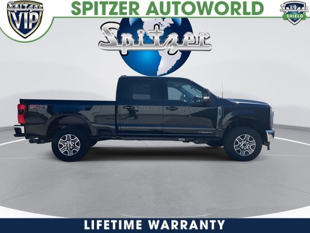 New 2026 Agate Black Metallic Ford F-350® Lariat® image 10