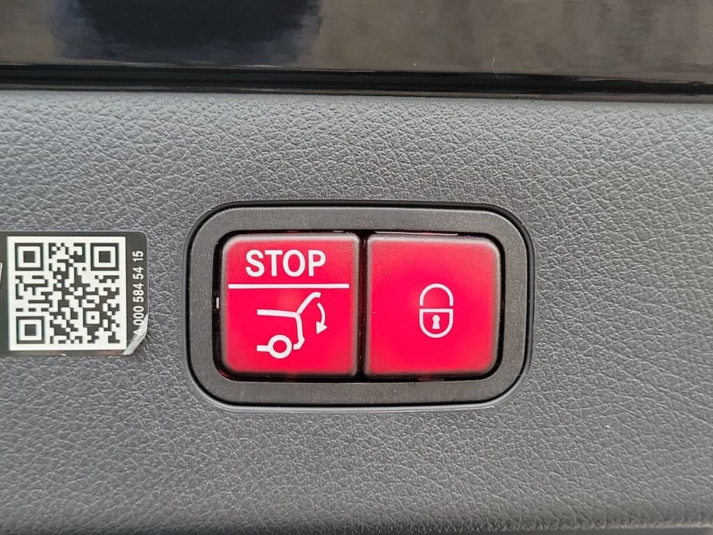 Certified Used 2024 Black Mercedes-Benz 450 image 9