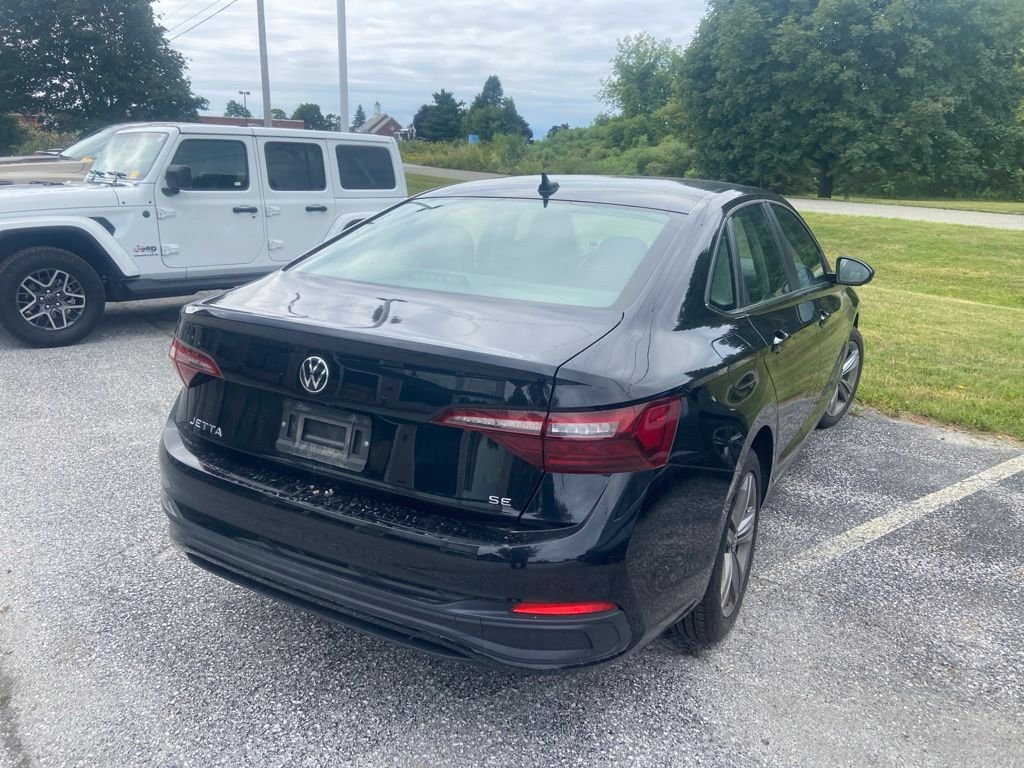 Used 2024 Silver Volkswagen 1.5T SE image 5
