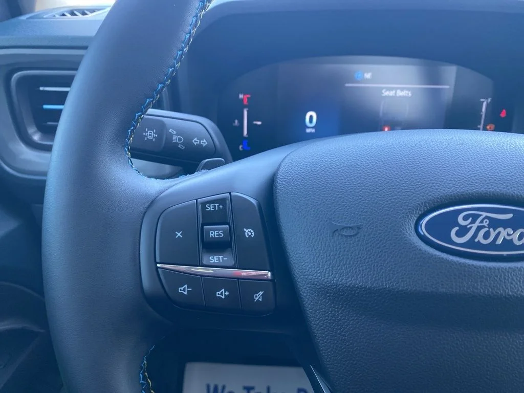 New 2026 Shadow Black Ford Lobo™ image 19