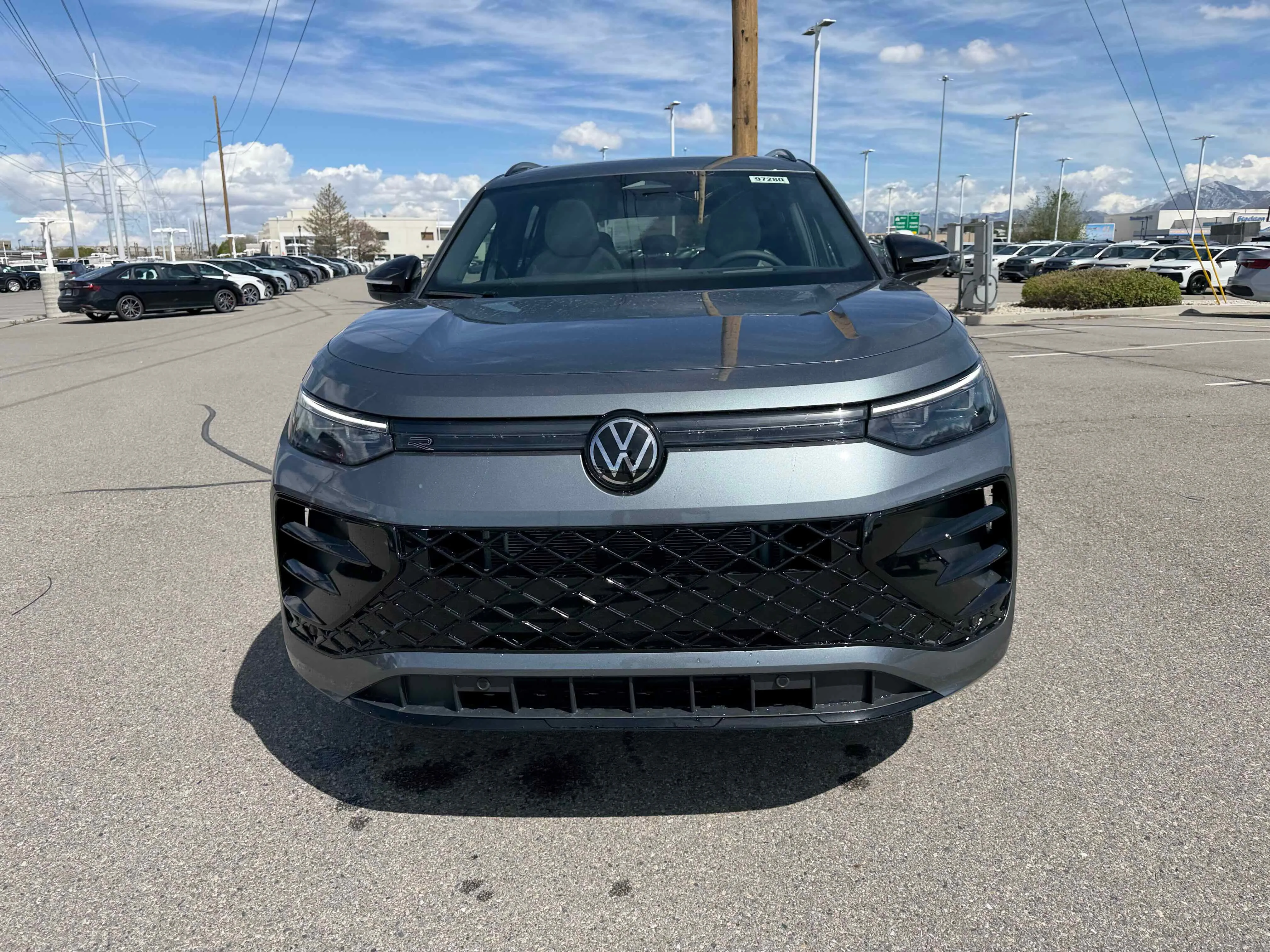 New 2026 Platinum Gray Volkswagen SE R-Line Black image 10