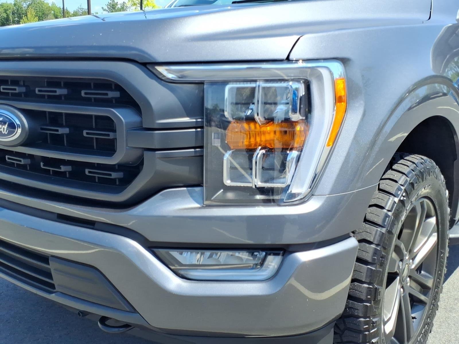 Used 2022 Carbonized Gray Metallic Ford XLT image 17