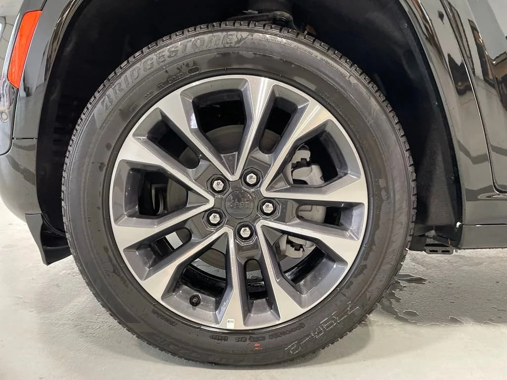 Used 2024 Black Jeep Overland 4xe image 14
