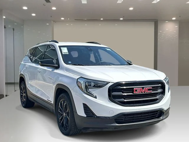 Used 2021 White GMC SLE image 6