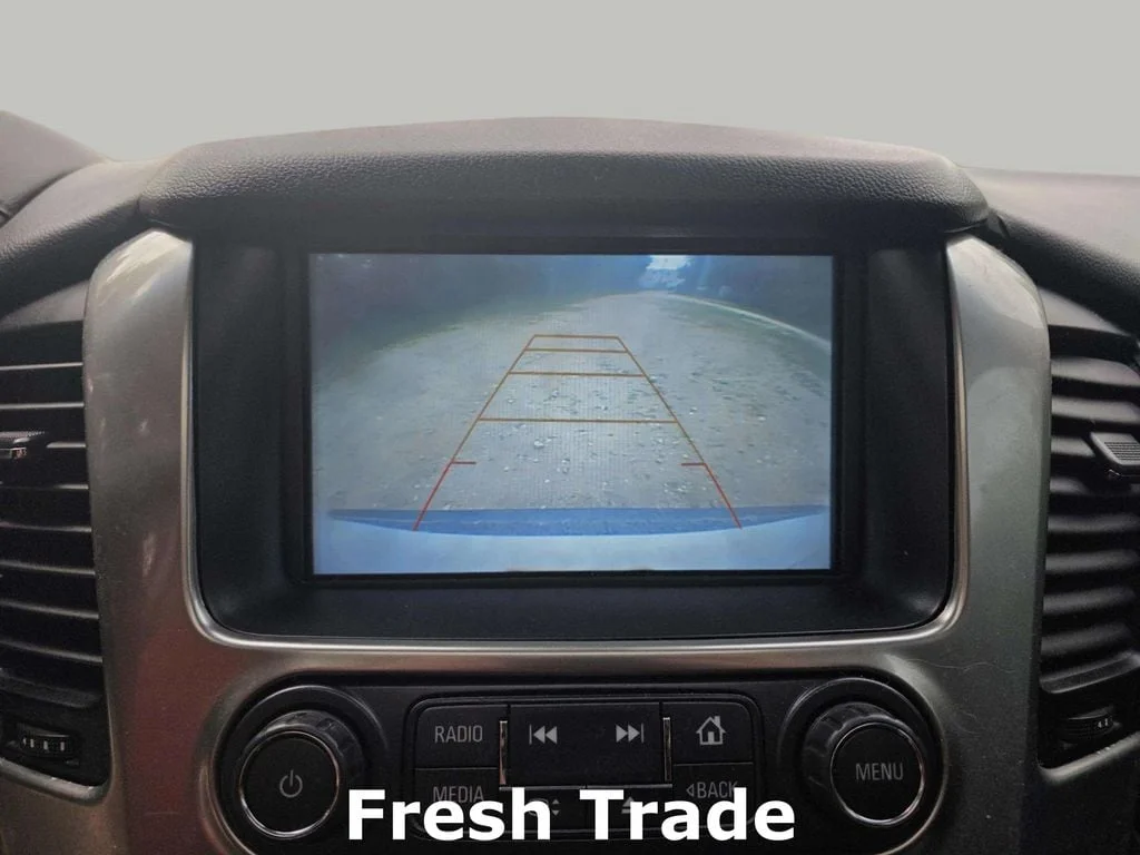 Used 2019 Summit White Chevrolet Premier image 8