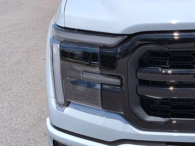 New 2026 Oxford White Ford Lariat® image 10