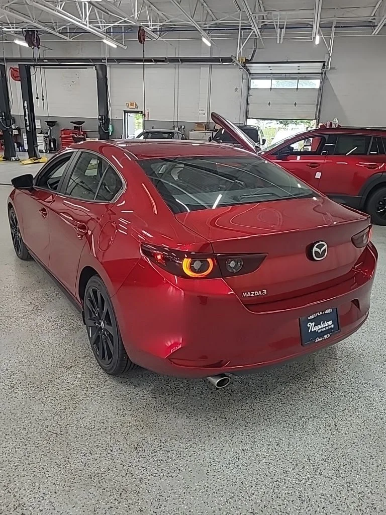 Used 2024 Red Mazda 2.5 S Select Sport image 4