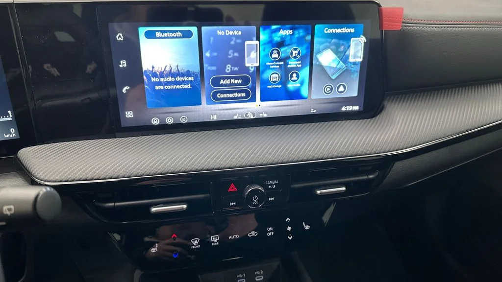 2026 Nissan KICKS SR AWD - Photo 11