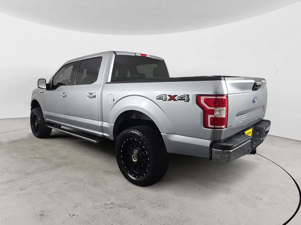 Used 2020 Silver Ford XLT image 3