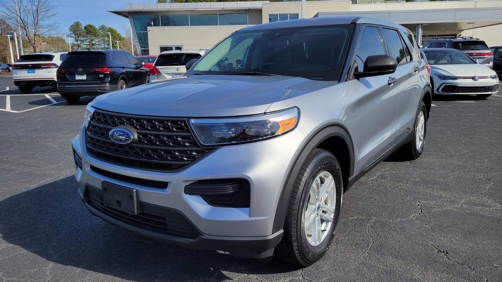 2022 Ford Explorer Base