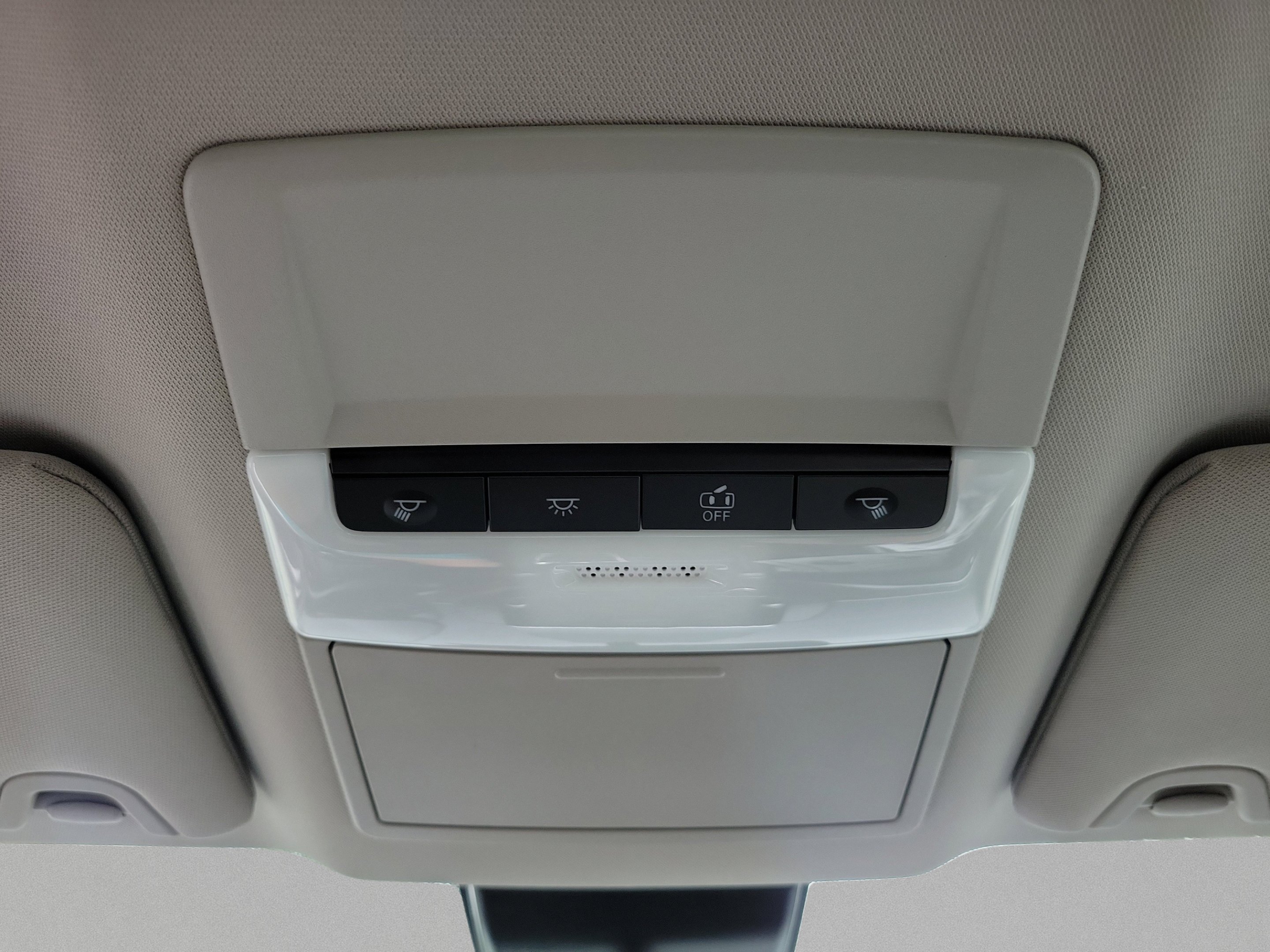 Used 2026 Pearl White Tricoat Nissan 2.5 SV image 31